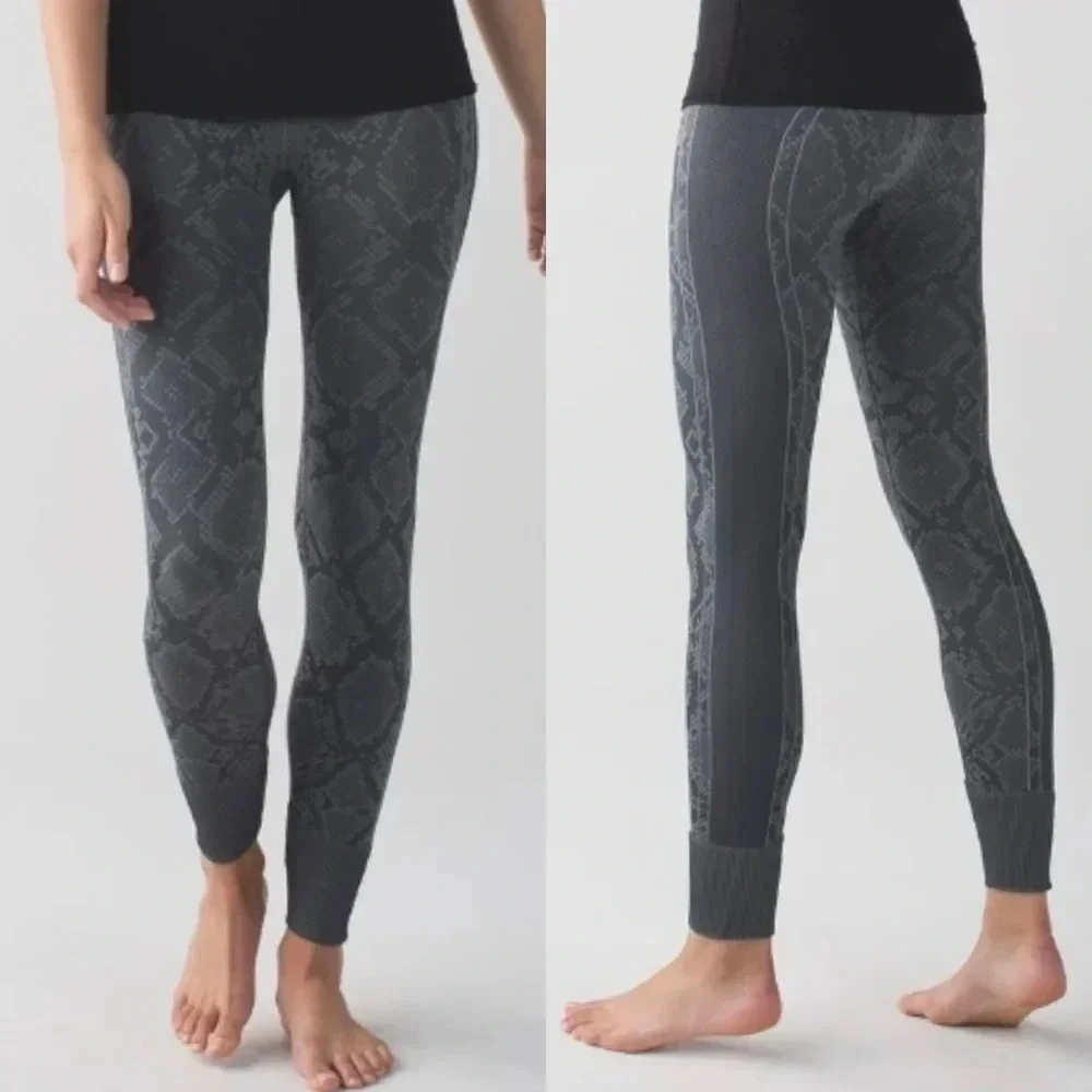 Lululemon Womens Size 6 Ebb to Street Dark Slate Snakeskin Ribbed Leggings Tight